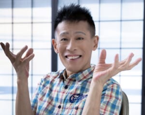 《知られざる結婚生活33年》柳沢慎吾「妻の誕生日には毎年、赤いバラ50輪」1週間口を聞かない夫婦ゲンカも