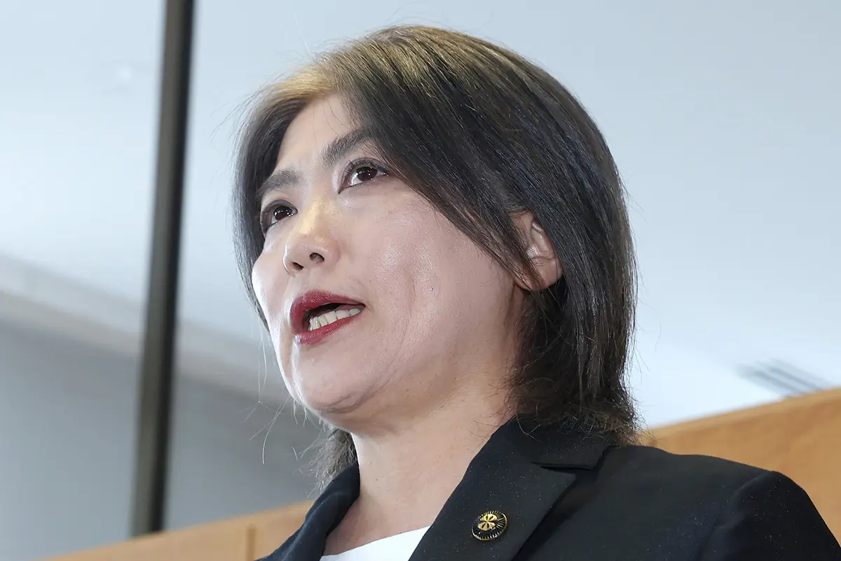 逆に尊敬する」“学歴詐称疑惑”田久保市長 議会解散報告も“らしさ全開