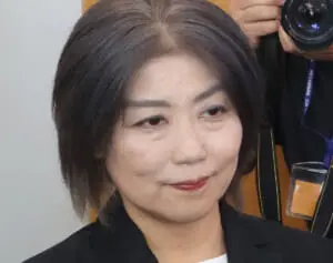 「どういう神経」学歴詐称疑惑の伊東市長　災害視察報告で謎の自撮り、能天気なランチ報告…加速するSNSの“KY投稿”に批判続出