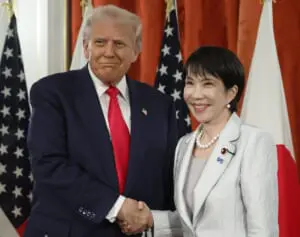 「わかりやすく大好き」トランプ米大統領　首脳会談前に1人だけ“特別な仕草”を送った「期待の閣僚」にSNS注目