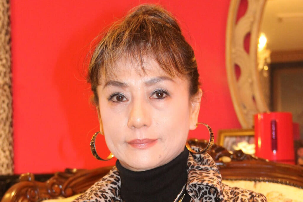 「しんどい家でした」マダムシンコ 5億円豪邸の売却理由を独占告白…新御殿建設巡って芦屋市とは“バトル”も