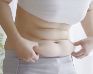 その中年太り、歳のせいではないかも…「更年期の体重増加」の影にある危険な病とは？