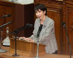 「引退したほうがいい」“高市サゲ”炎上の田﨑史郎氏よりマシ？ テレビ露出増が囁かれる元“二世”議員