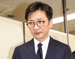 国分太一　代理人が明かした「号泣会見後の様子」と「別居家族との関係」