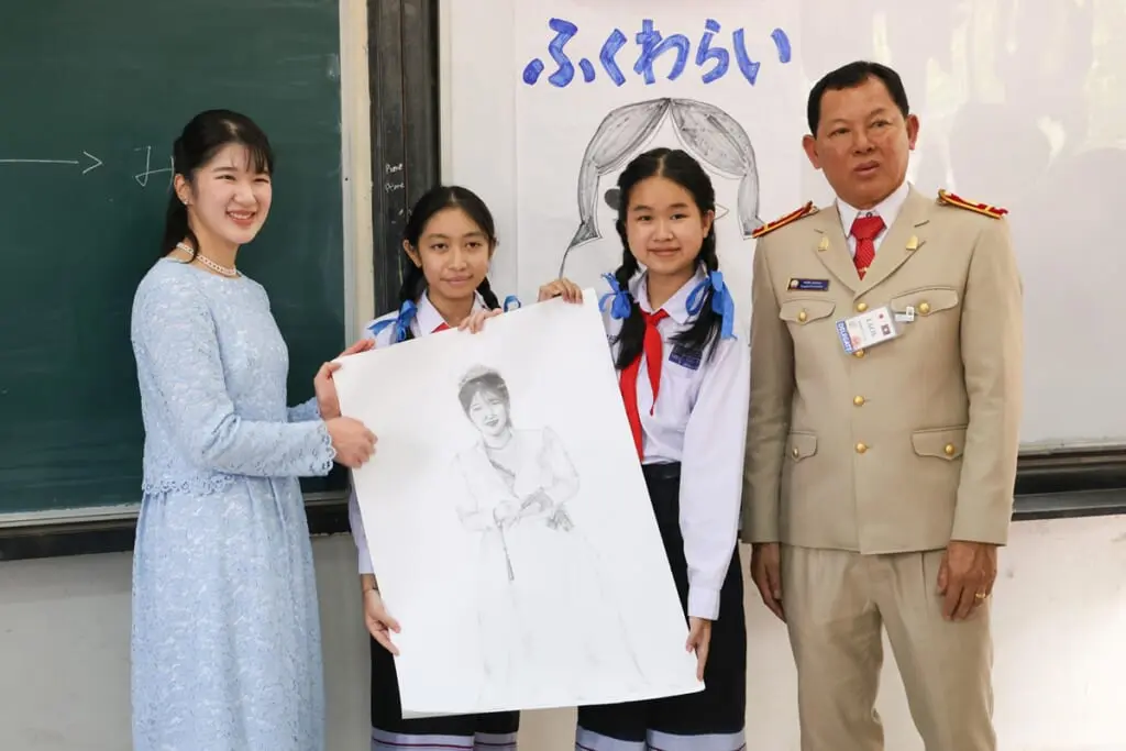 優秀な専従職員も増員》愛子さま 来年度は単独ご公務が倍増へ！社会人3