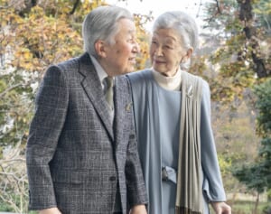 《上皇さまが92歳のお誕生日を》美智子さま　誤嚥性肺炎や感染症の予防を厳重に…満身創痍で守られる“穏やかな日々”