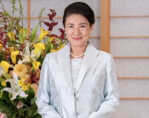 雅子さま　真っ赤なコート、緑のロングジャケット…“ハレの日”の装いを振り返り