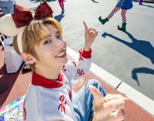 念願叶ってアーティストに……YOSHIKIプロデュースのアーティストが語る夢の“原点”となった場所の思い出