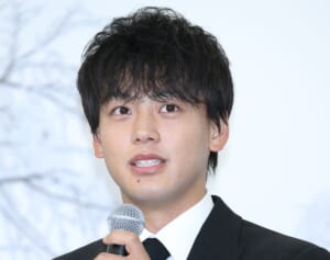 竹内涼真　異例の2クール連続主演の超多忙生活…それでも駆けつけた「旧友」の結婚式