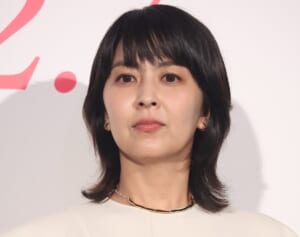 松たか子　ギタリスト夫の実母が大みそかに逝去していた…結婚当初は距離も出産後に迎えた“変化”