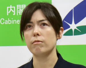 「反則すぎる」の声も…小野田大臣　伊勢神宮で見せた“衝撃姿”の真相「目立たないようにしていた」