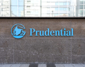 《チャンピオン支店長がマンツーで…》31億円詐取のプルデンシャル生命　強引すぎる“ヘッドハンティング”の手法