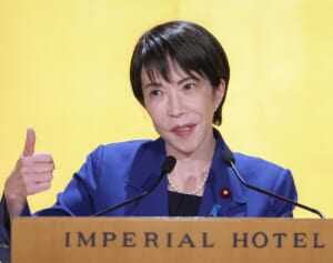 高市首相の“独断解散”に麻生氏＆鈴木幹事長が激怒報道…敗北すれば後ろ盾失い“短命政権”の懸念も