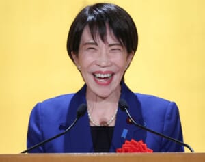 「前年の4倍売れている」高市首相の“おやつ”がサナ売れ…メーカーは「ここまでの反響は初めて」と嬉しい悲鳴