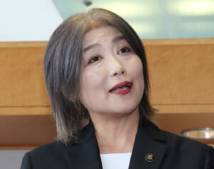 「確信犯」ネット絶句…学歴詐称疑惑の田久保前市長　“単位半分”報道で際立つ過去の“強メンタル”行動