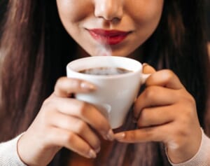 コーヒーは焙煎度で健康効果が違う!?　医師がおすすめの“眠気覚まし”じゃない飲み方とは