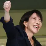 荻原寛子、【聖堂】、希少な額装用画集より、新品額装付、状態良好 消費税ゼロは高市首相の“悲願”ではなく“選挙の武器”《経済のプロ荻原