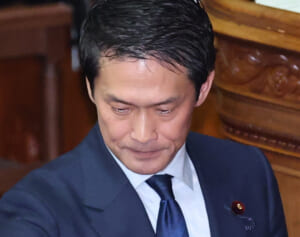 《誰？とSNSで話題》首相指名選挙で中道・小川淳也に投じた“最強の無所属議員”の「正体」