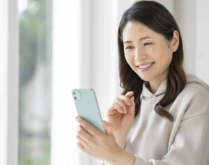 ChatGPT、Gemini…「お金の貯め方」を話題の生成AI4つに聞いてみた！それぞれの回答は…