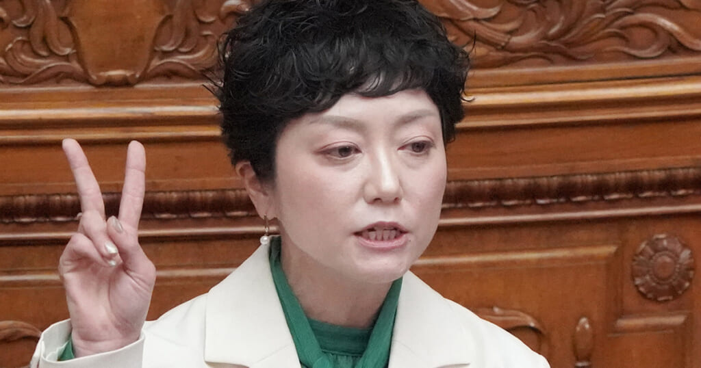 「最前線に行けば血まみれになりますよ!」れいわ・奥田共同代表 代表質問デビューでの激烈追及に議場騒然…高市首相は去り際の挨拶を「完全スルー」