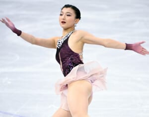 「この脚が私の命」坂本花織　地元・神戸で25年見守る写真館店主が明かす“太い脚”へのプライド