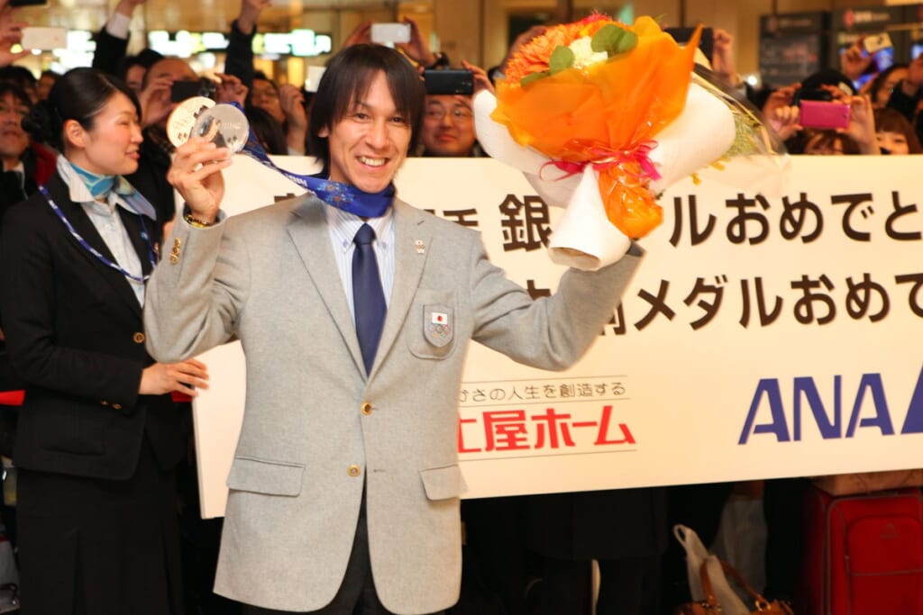 「60歳まで飛ぶ」葛西紀明（53）が辞めない理由。「悲しすぎて」全部読めなかった母が遺したノートは今も対火金庫に