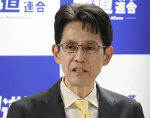 《イケメンと話題沸騰》中道代表候補の階猛氏　関係者が明かす“俳優息子”の「意外な経歴」