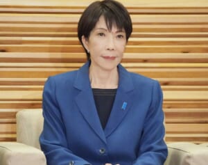 「カルト宗教に蝕まれている政治家たち」と三谷作品の”常連名脇役”まで…俳優たちから続々あがる「高市批判の声」