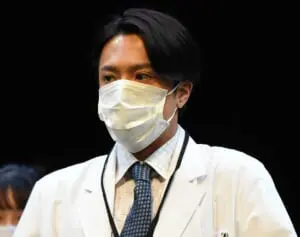 《不祥事から丸21年…》“旧ジャニ”俳優　大御所俳優との意外な交流ににじむ“再浮上までの歩み”…12年ぶりドラマ復帰で高まる存在感