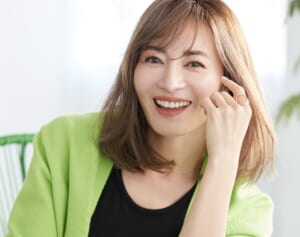 「2歳の娘と4匹の犬を連れて」大阪に半年！ 新山千春が明かす朝ドラ『カーネーション』と育児の両立秘話