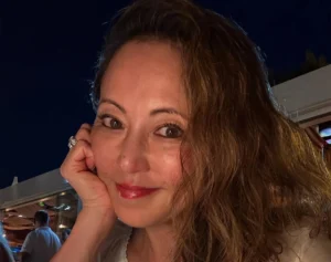 「とんでもなく美しい」「何者？」ボーク重子との母娘共演が話題…“全米No.1”才女の正体