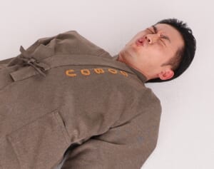 ごぼう先生が動画で解説！「50代からの不調解消体操」【睡眠の質改善 棒になりきる体操】｜介護界のアイドル