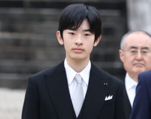 悠仁さま　大学進学後に急増する紀子さま“ご同行公務”に複雑胸中…宮内庁内でも「お一人のほうが実りも多いのでは」