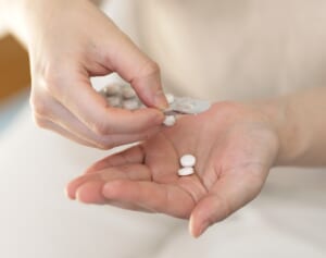 「花粉症薬のやってはいけないNG飲み合わせ10パターン」薬剤師が警鐘…思わぬ落とし穴