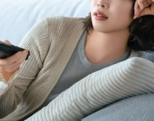 「食後すぐに眠くなる人」におすすめの方法5選《医師監修の血糖値スパイク対処法》