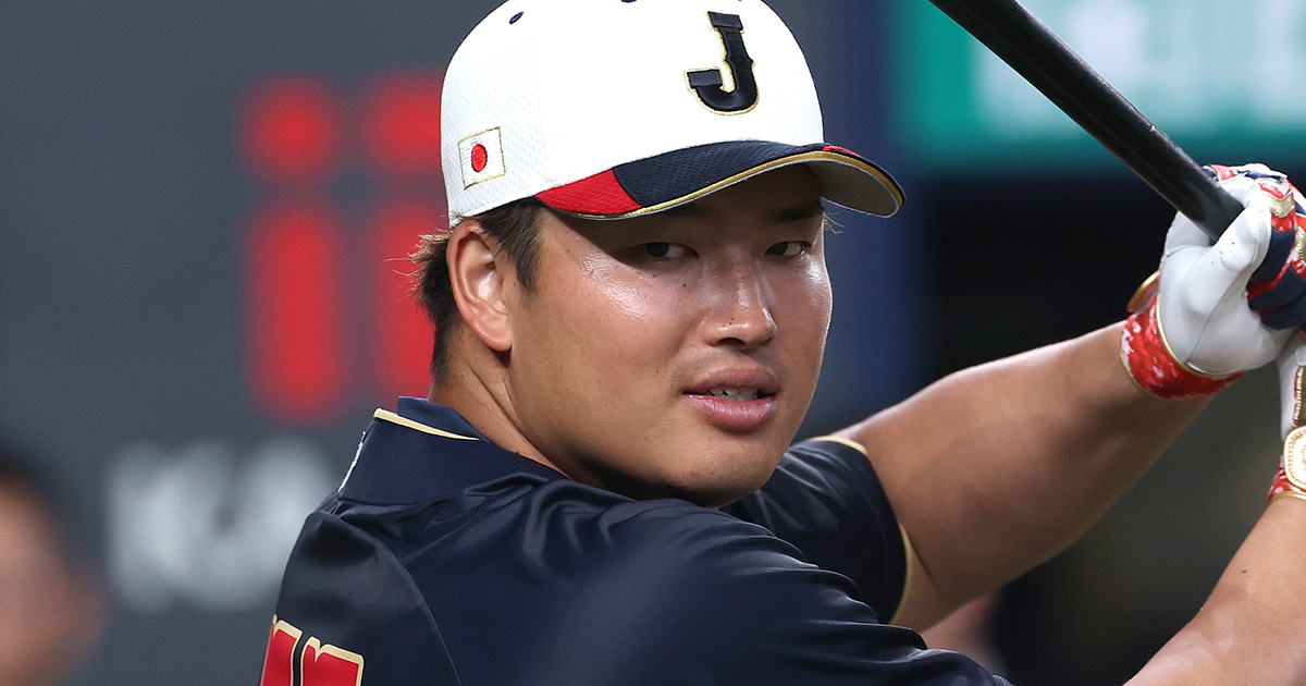 侍ジャパンとして恥ずかしくない言動を」村上宗隆 天皇ご一家を前に 侍ジャパンとして恥ずかしくない言動を」村上宗隆 天皇ご一家を前に