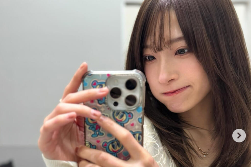 「本当に許しがたい行為」と怒りの声続出…30歳女優が告白した飛行機での“痴漢被害”