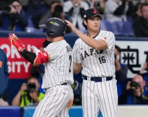 大谷翔平　かわいいと話題！侍ジャパン・牧への顎乗せポーズで見せた「真美子さんとの繋がり」