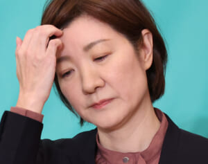 《党勢失速中に痛手》れいわ・山本代表に“政治とカネ”疑惑報道…大石あきこ共同代表が漏らした珍しい「弱気な一言」