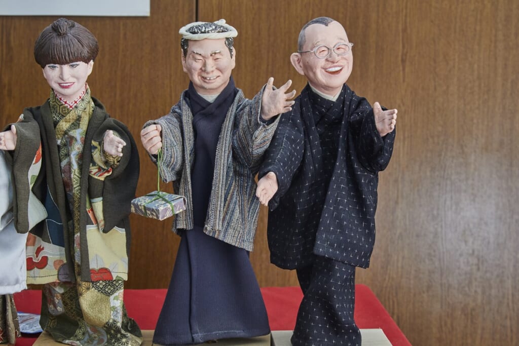 50歳で「指人形」に出会ったサラリーマン→60歳で「指人形職人」に　谷中「指人形笑吉」店主・露木光明さん（79）