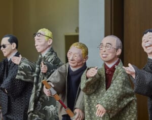 50歳で「指人形」に出会ったサラリーマン→60歳で「指人形職人」に　谷中「指人形笑吉」店主・露木光明さん（79）