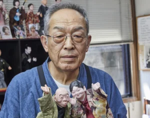 黒柳徹子、ビートたけし、笑福亭鶴瓶も訪れた「谷中の人形劇場」…人気演目を生み出したのは「意外なモノマネ芸人」だった