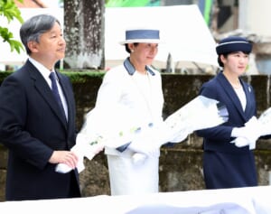 天皇ご一家　岩手県・宮城県ご訪問延期の陰で…家族会議で否決された“もう一つの選択肢”