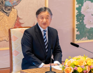 天皇陛下　雅子さまへの深い愛を感じさせる「削減されたお誕生日行事」