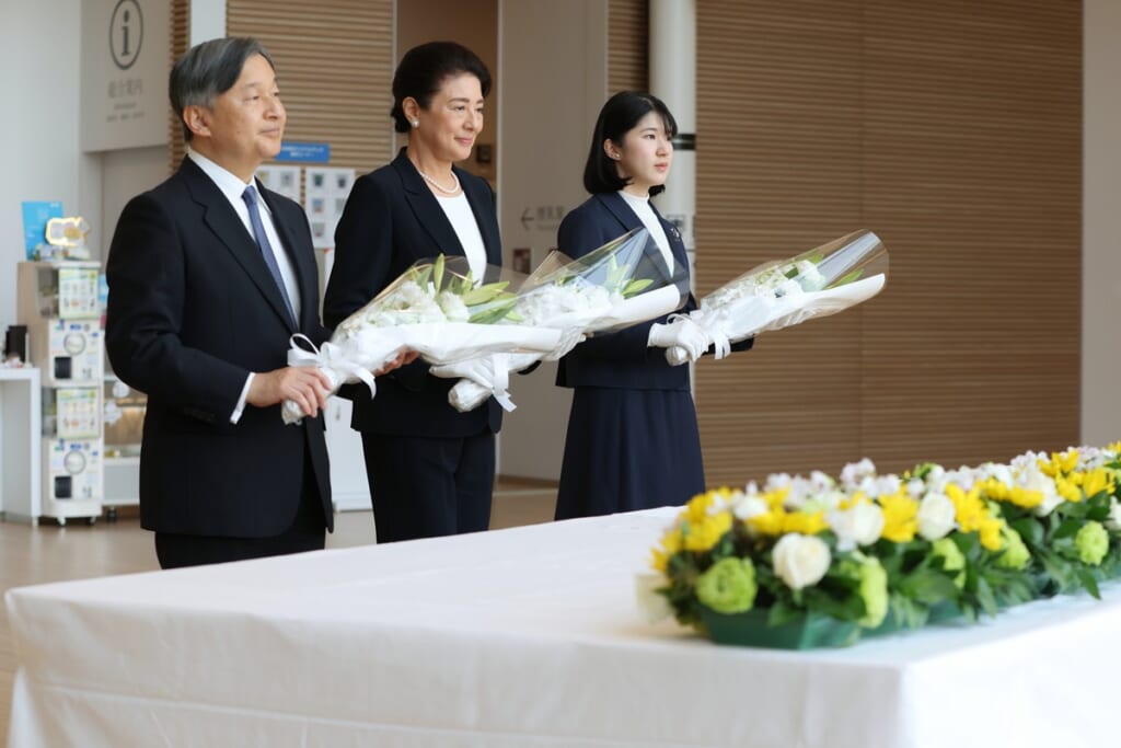 愛子さま　ご懇談のファストフード店店主に“神質問”…双葉町民に思い出させる“懐かしの味”