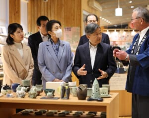 愛子さま　福島ご訪問でもご当地キャラに興味津々！“ゆるキャラ愛”の原点は「22年前の出会い」