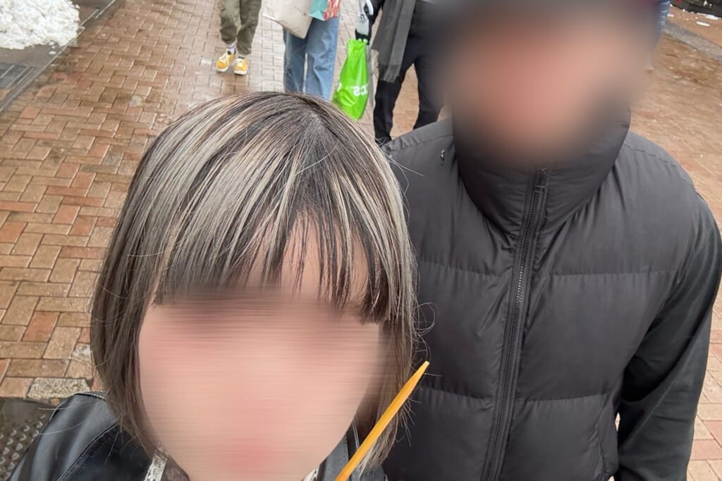 “独身偽装男”に騙され21歳で「未婚の母」に…相手実家・新恋人・勤務先に突撃するも不誠実すぎる対応「なんて男だろうと愕然」