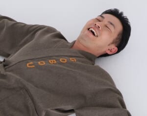 ごぼう先生が動画で解説！「50代からの不調解消体操」【春バテ解消 パタパタひざ倒し】｜介護界のアイドル