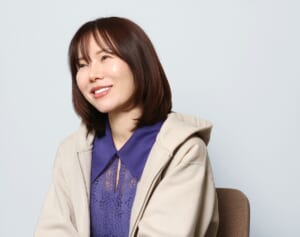 桑田佳祐、玉置浩二が絶賛する歌姫・半﨑美子（45）が“ショッピングモール”で歌い続ける理由