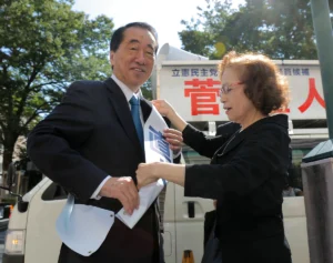 「新党を作れ！」認知症の菅直人元首相が選挙特番の“中道惨敗”に叫び…妻・伸子さんが「介護生活」